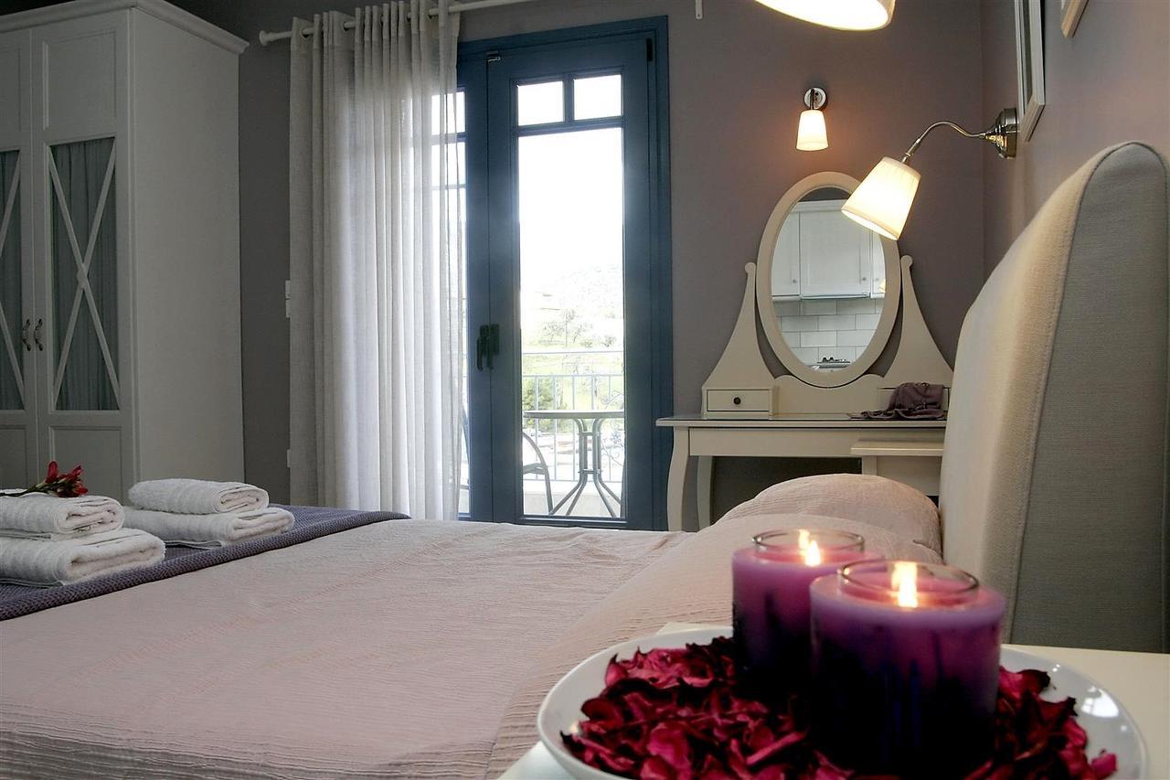 Boutique Hotel Iasmos Trizonía Extérieur photo