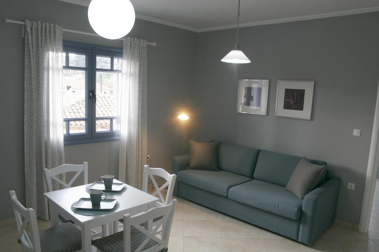 Boutique Hotel Iasmos Trizonía Extérieur photo